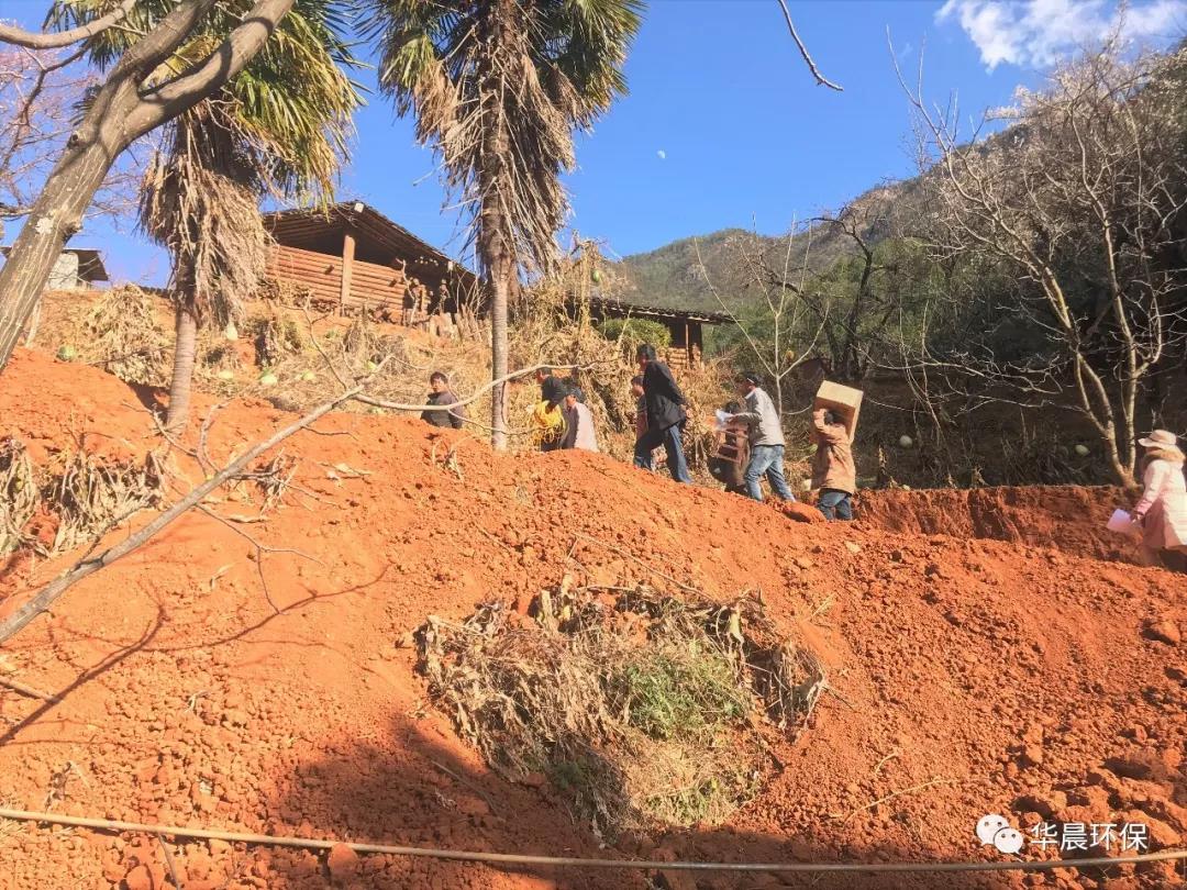 精準(zhǔn)扶貧戶用型凈水設(shè)備(圖3) 精準(zhǔn)扶貧戶用型凈水設(shè)備(圖3)